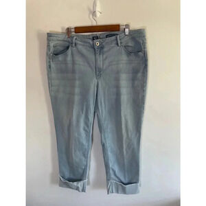Women's Jill Denim Jeans, Authentic Fit Cropped Light Blue, Raw Hem Size 18 EUC!
